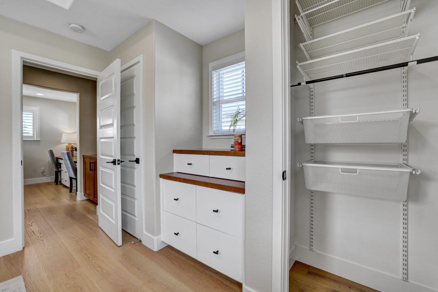 Detail Gallery Image 38 of 57 For 136 Avellino Way, Mountain View,  CA 94043 - 4 Beds | 3/1 Baths