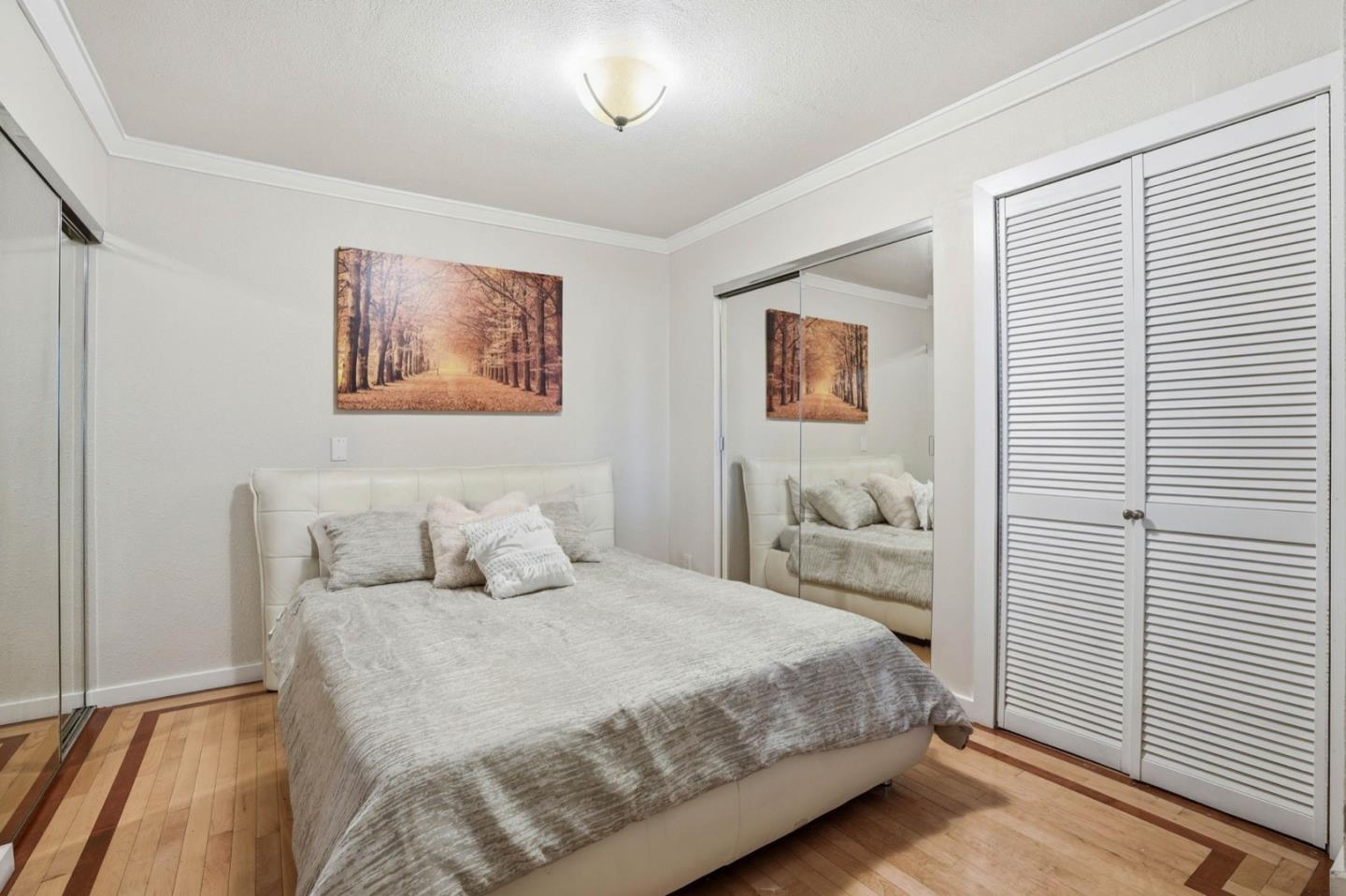 Detail Gallery Image 16 of 39 For 26 Big Tree Rd, Woodside,  CA 94062 - 3 Beds | 2 Baths