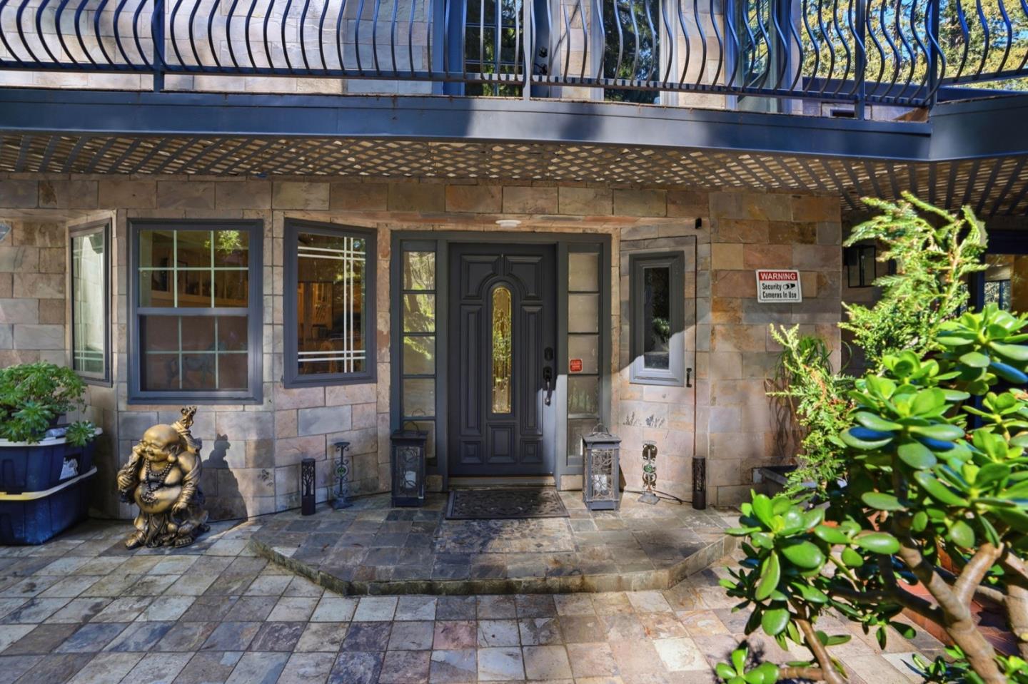 Detail Gallery Image 3 of 39 For 26 Big Tree Rd, Woodside,  CA 94062 - 3 Beds | 2 Baths