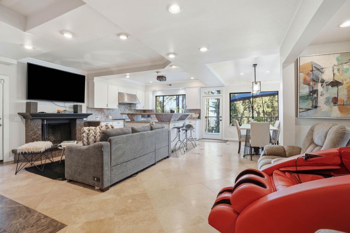 Detail Gallery Image 6 of 39 For 26 Big Tree Rd, Woodside,  CA 94062 - 3 Beds | 2 Baths