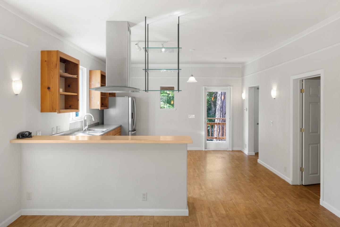 Detail Gallery Image 14 of 70 For 50 Ocean View Rd, Los Gatos,  CA 95033 - 2 Beds | 1/1 Baths