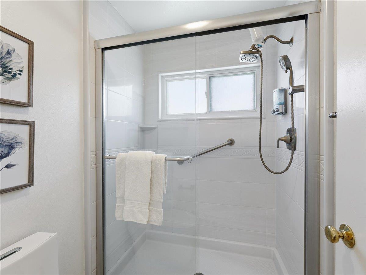 Detail Gallery Image 23 of 37 For 34803 Hollyhock St, Union City,  CA 94587 - 4 Beds | 2 Baths