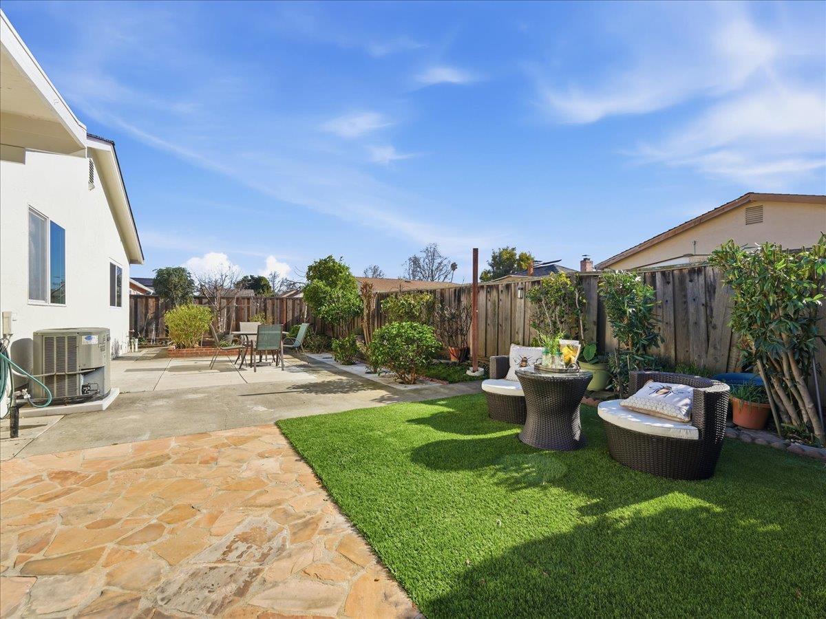 Detail Gallery Image 32 of 37 For 34803 Hollyhock St, Union City,  CA 94587 - 4 Beds | 2 Baths