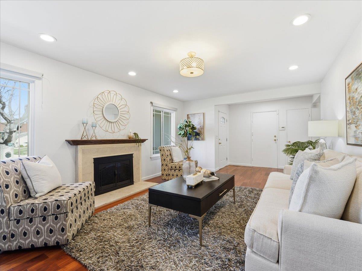 Detail Gallery Image 6 of 37 For 34803 Hollyhock St, Union City,  CA 94587 - 4 Beds | 2 Baths