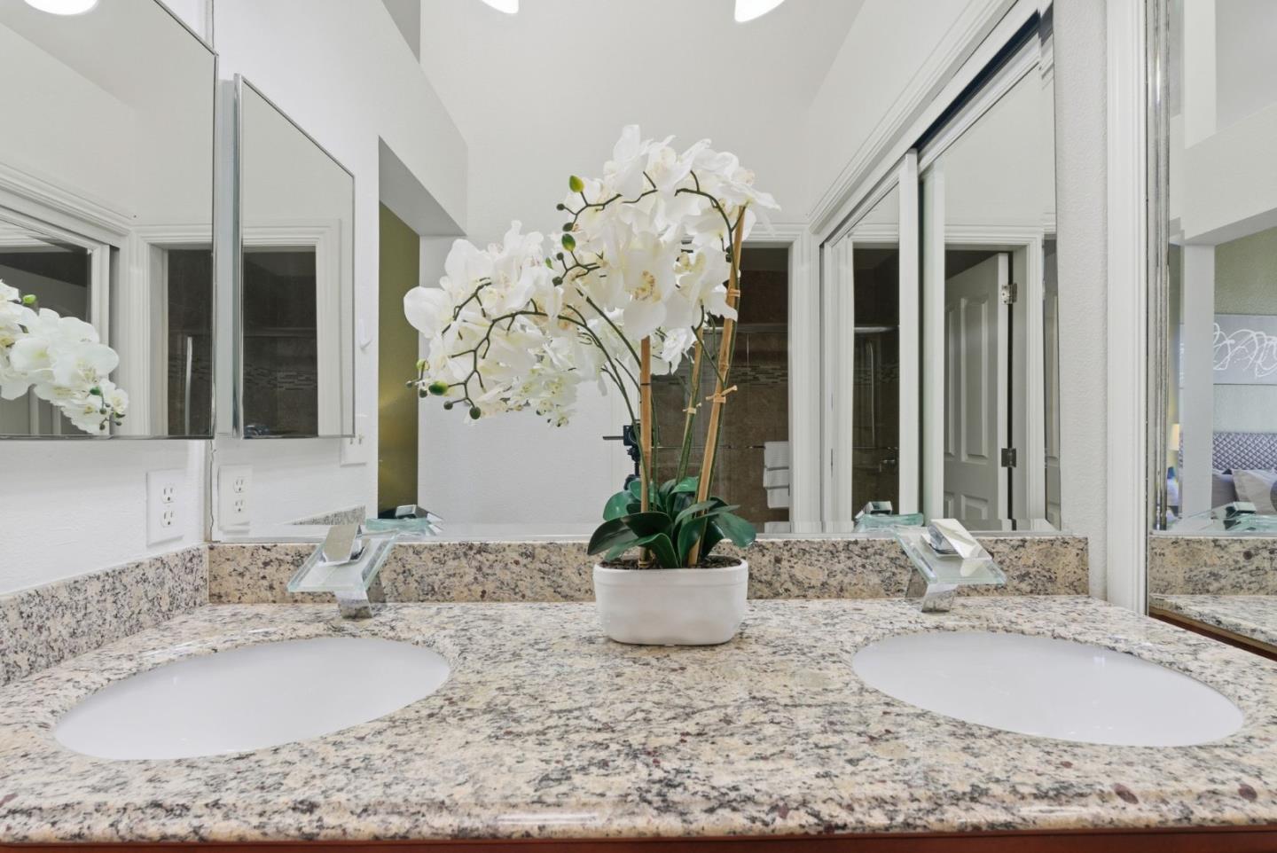 Detail Gallery Image 26 of 48 For 301 Boatswain Ct, Hercules,  CA 94547 - 2 Beds | 2 Baths