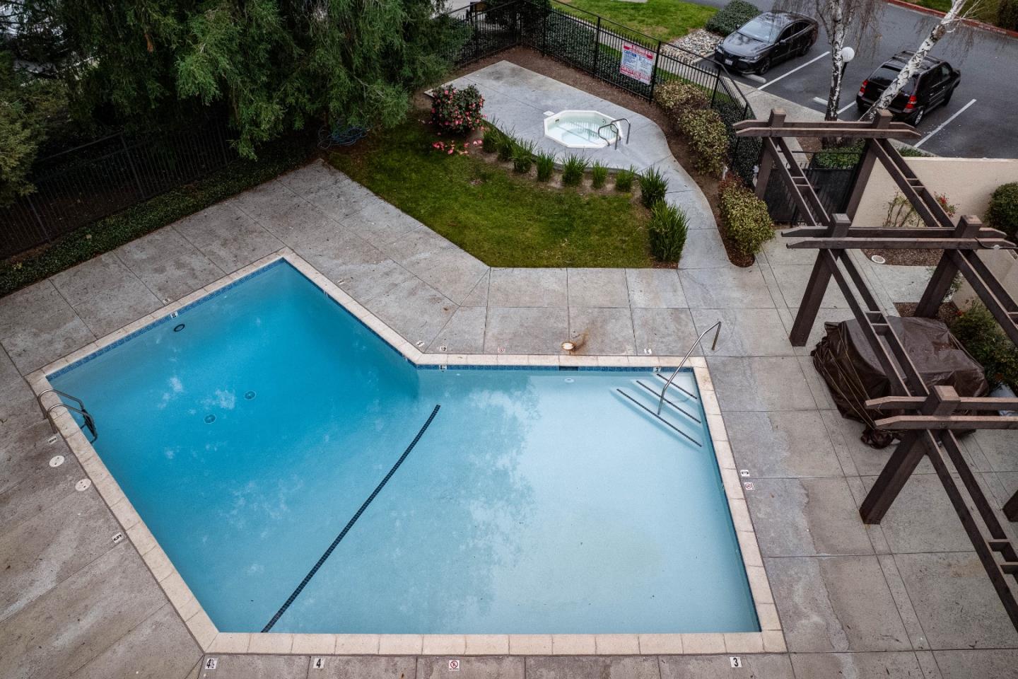 Photo #23: ML82033635 Listing: Photo #23