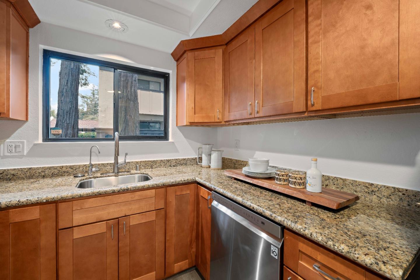 Photo #6: ML82033635 Listing: Photo #6