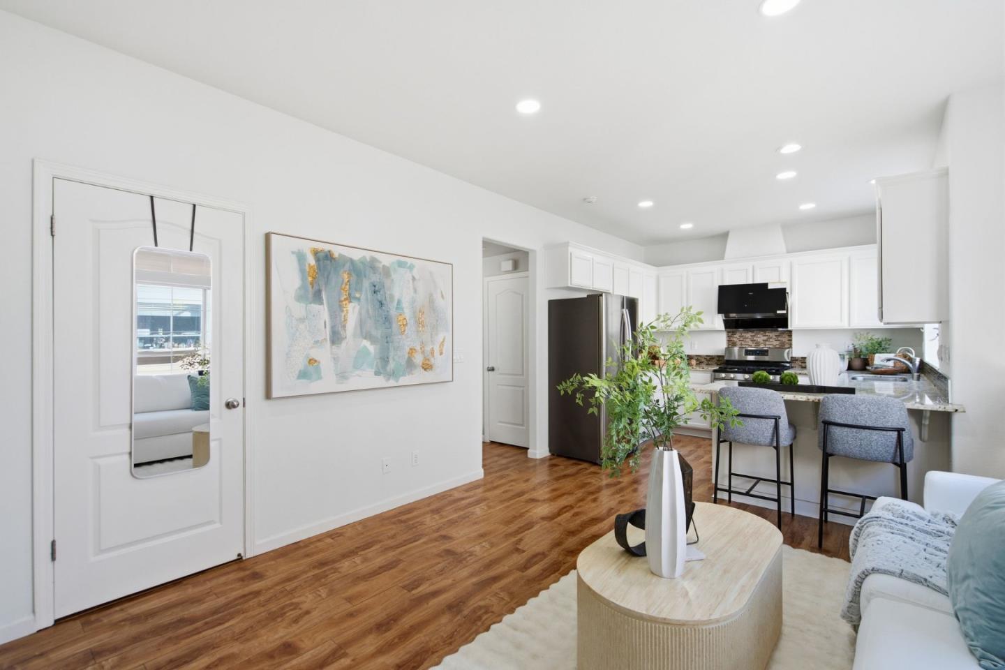 Detail Gallery Image 18 of 45 For 2434 Nobili Ave, Santa Clara,  CA 95051 - 3 Beds | 2/1 Baths