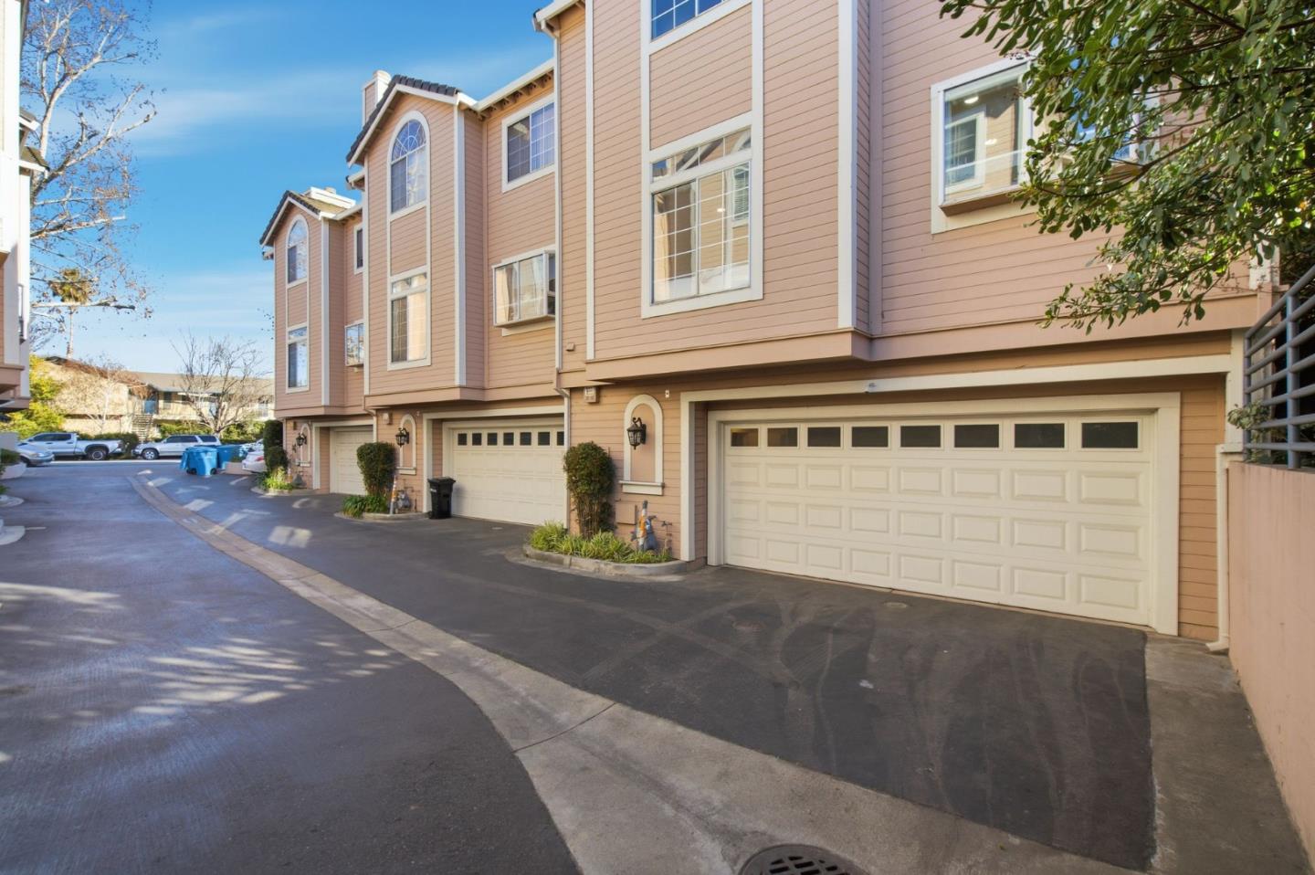 Detail Gallery Image 37 of 45 For 2434 Nobili Ave, Santa Clara,  CA 95051 - 3 Beds | 2/1 Baths