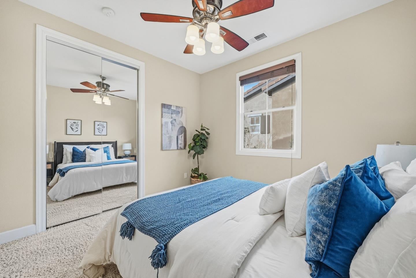 Detail Gallery Image 25 of 47 For 1069 Konstanz Ter, Sunnyvale,  CA 94089 - 4 Beds | 3/1 Baths