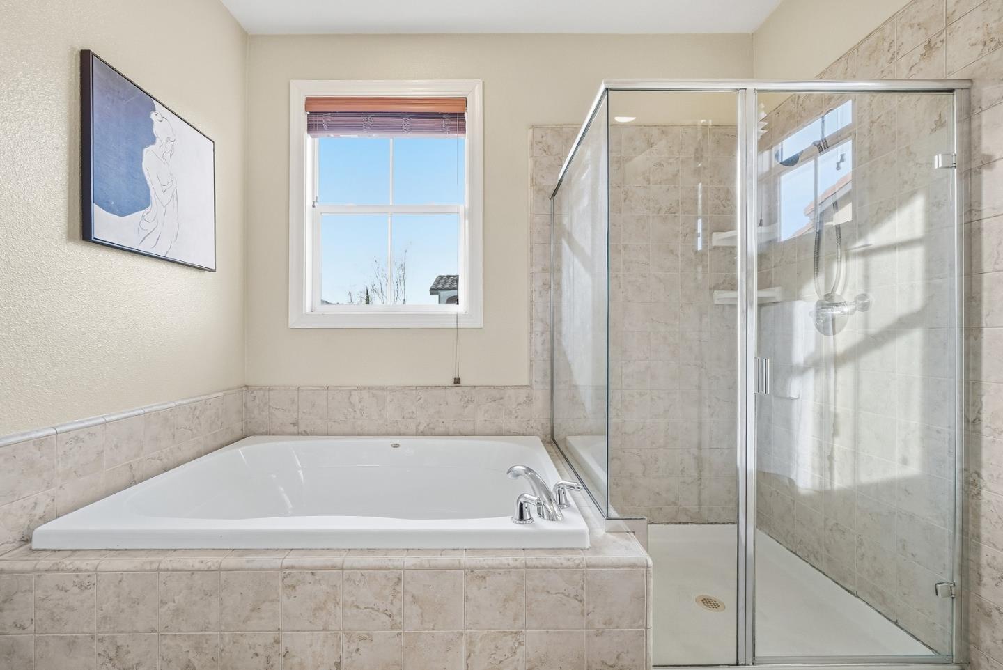 Detail Gallery Image 29 of 47 For 1069 Konstanz Ter, Sunnyvale,  CA 94089 - 4 Beds | 3/1 Baths