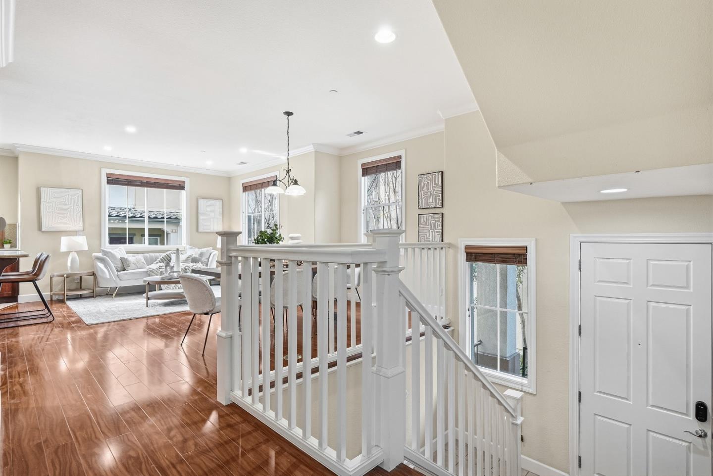 Detail Gallery Image 37 of 47 For 1069 Konstanz Ter, Sunnyvale,  CA 94089 - 4 Beds | 3/1 Baths