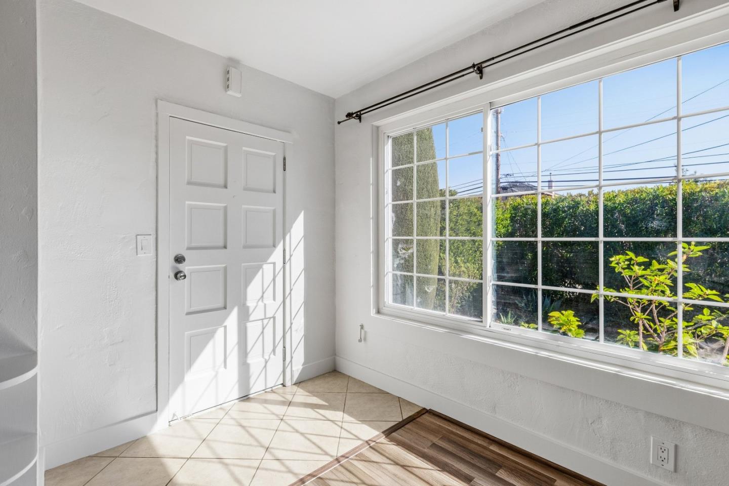 Detail Gallery Image 3 of 44 For 53 E 39th Ave, San Mateo,  CA 94403 - – Beds | – Baths