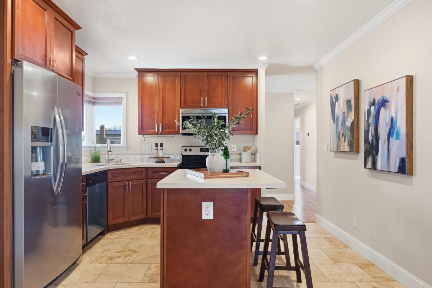 Detail Gallery Image 6 of 32 For 35421 Cleremont Dr, Newark,  CA 94560 - 4 Beds | 3 Baths