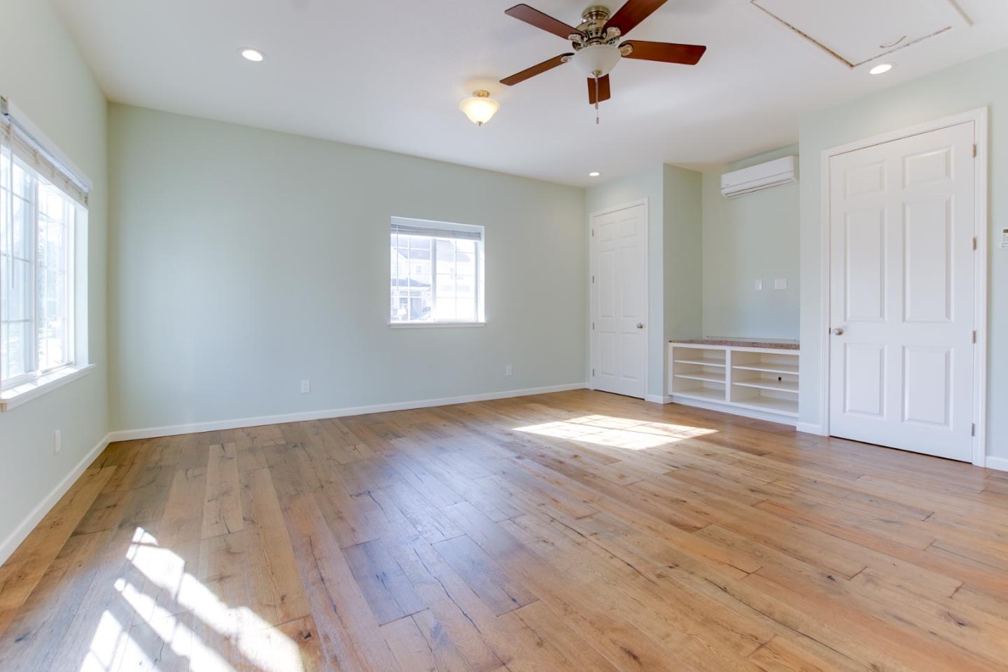 Detail Gallery Image 39 of 57 For 530 Chardonnay Way, Hollister,  CA 95023 - 3 Beds | 2 Baths