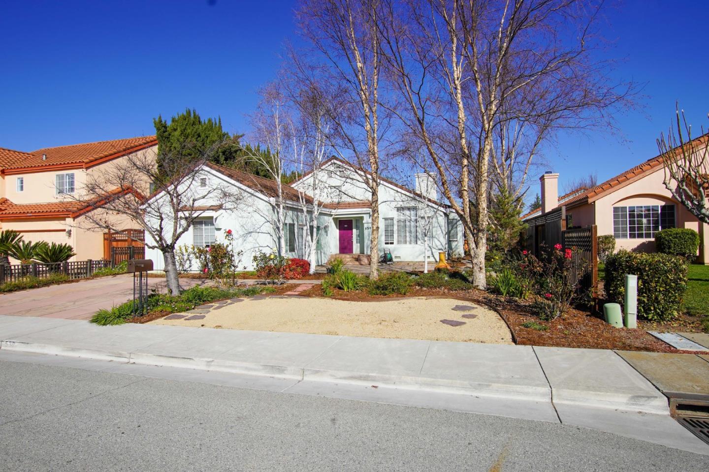 Detail Gallery Image 6 of 57 For 530 Chardonnay Way, Hollister,  CA 95023 - 3 Beds | 2 Baths