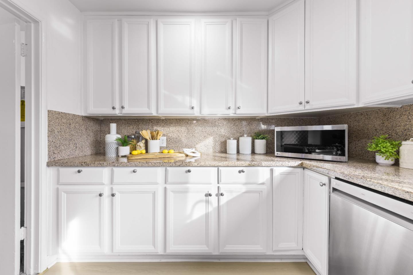 Detail Gallery Image 26 of 58 For 220 N Cypress Ave, Santa Clara,  CA 95050 - 4 Beds | 3 Baths