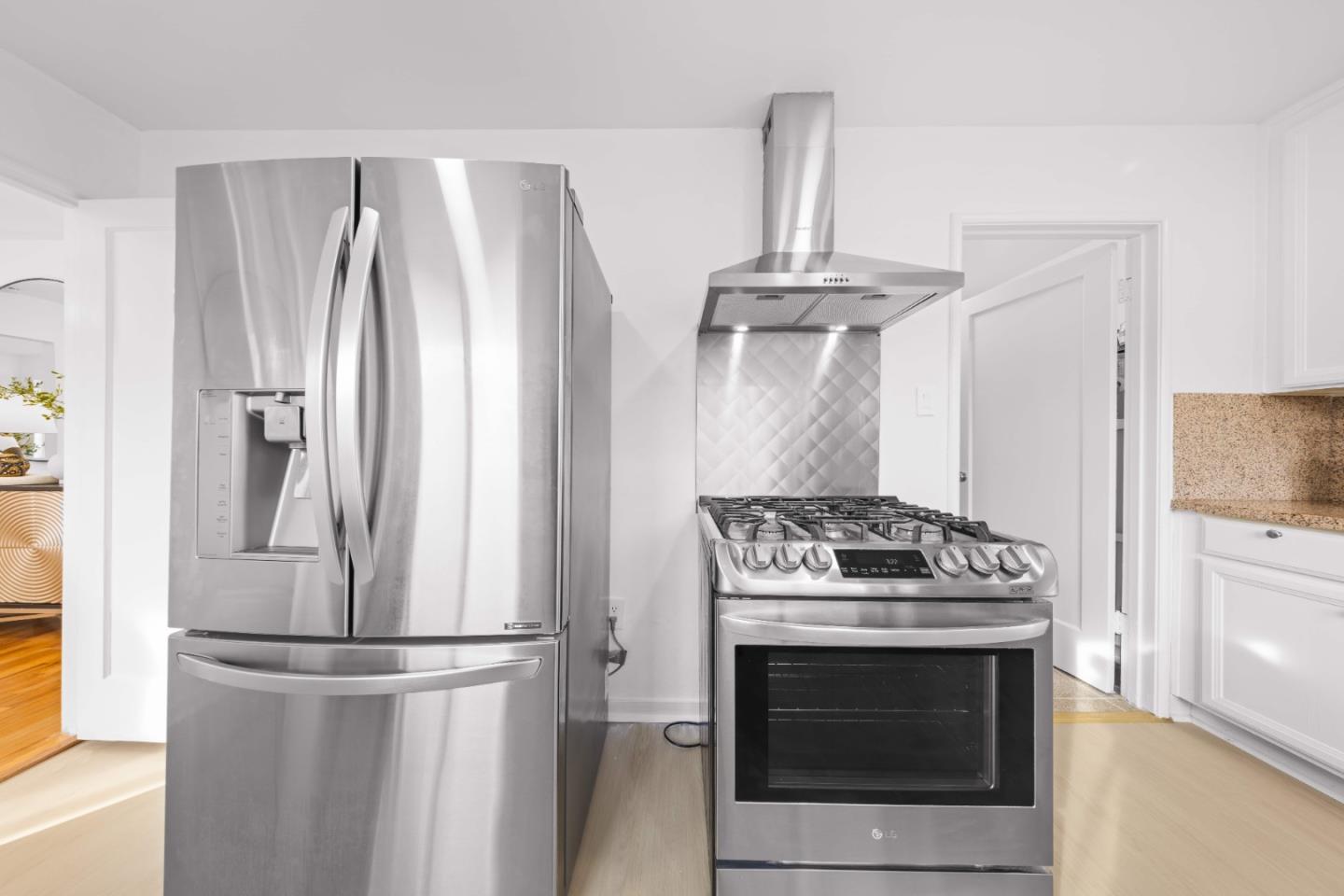 Detail Gallery Image 29 of 58 For 220 N Cypress Ave, Santa Clara,  CA 95050 - 4 Beds | 3 Baths