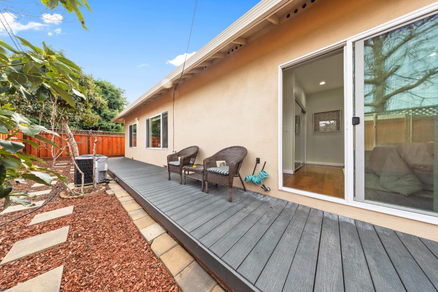 Detail Gallery Image 44 of 58 For 220 N Cypress Ave, Santa Clara,  CA 95050 - 4 Beds | 3 Baths