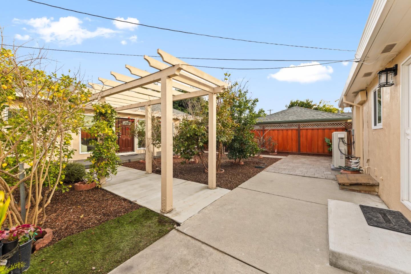 Detail Gallery Image 49 of 58 For 220 N Cypress Ave, Santa Clara,  CA 95050 - 4 Beds | 3 Baths