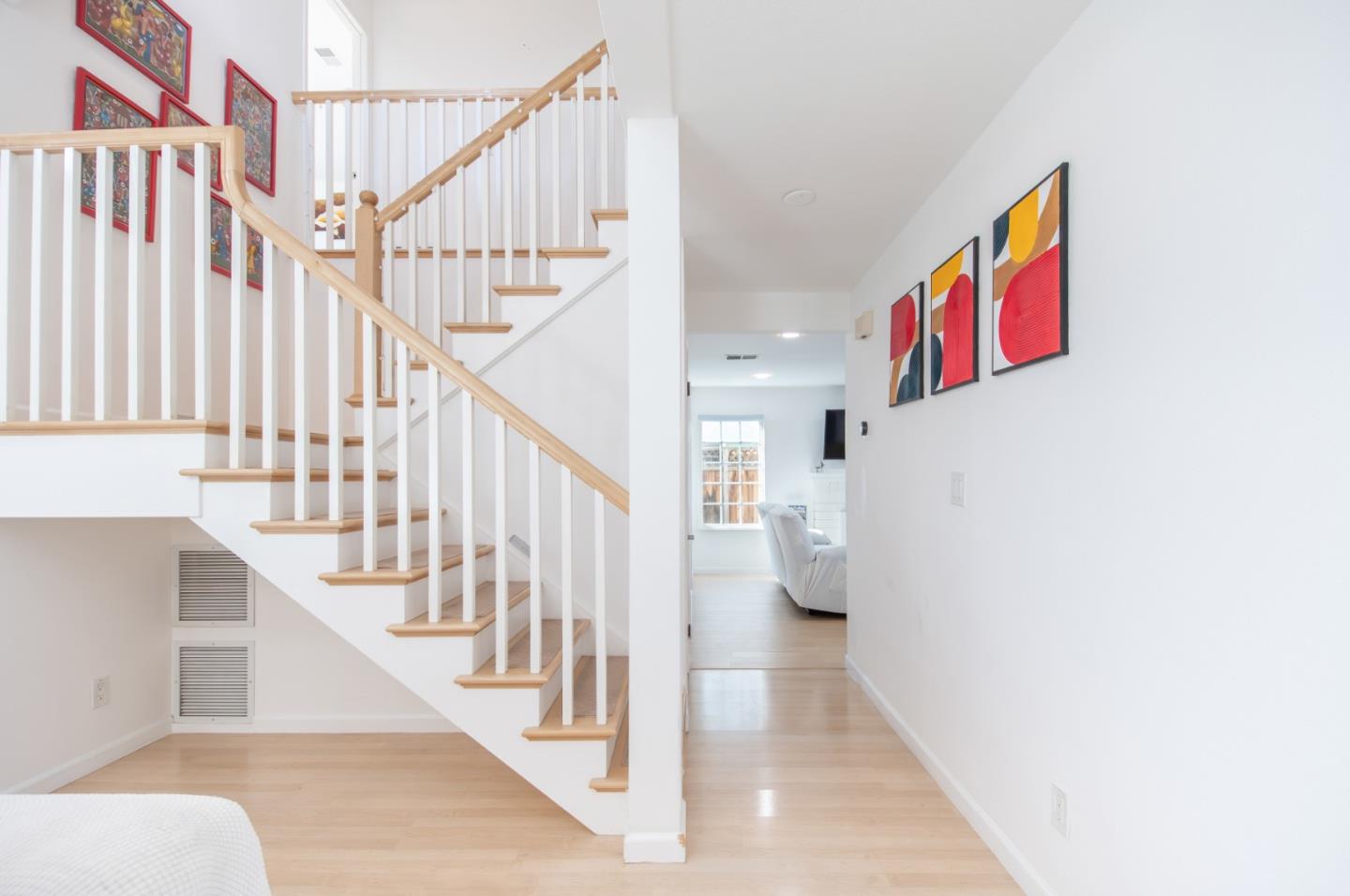 Detail Gallery Image 25 of 57 For 985 Summerfield, San Jose,  CA 95121 - 4 Beds | 2/1 Baths