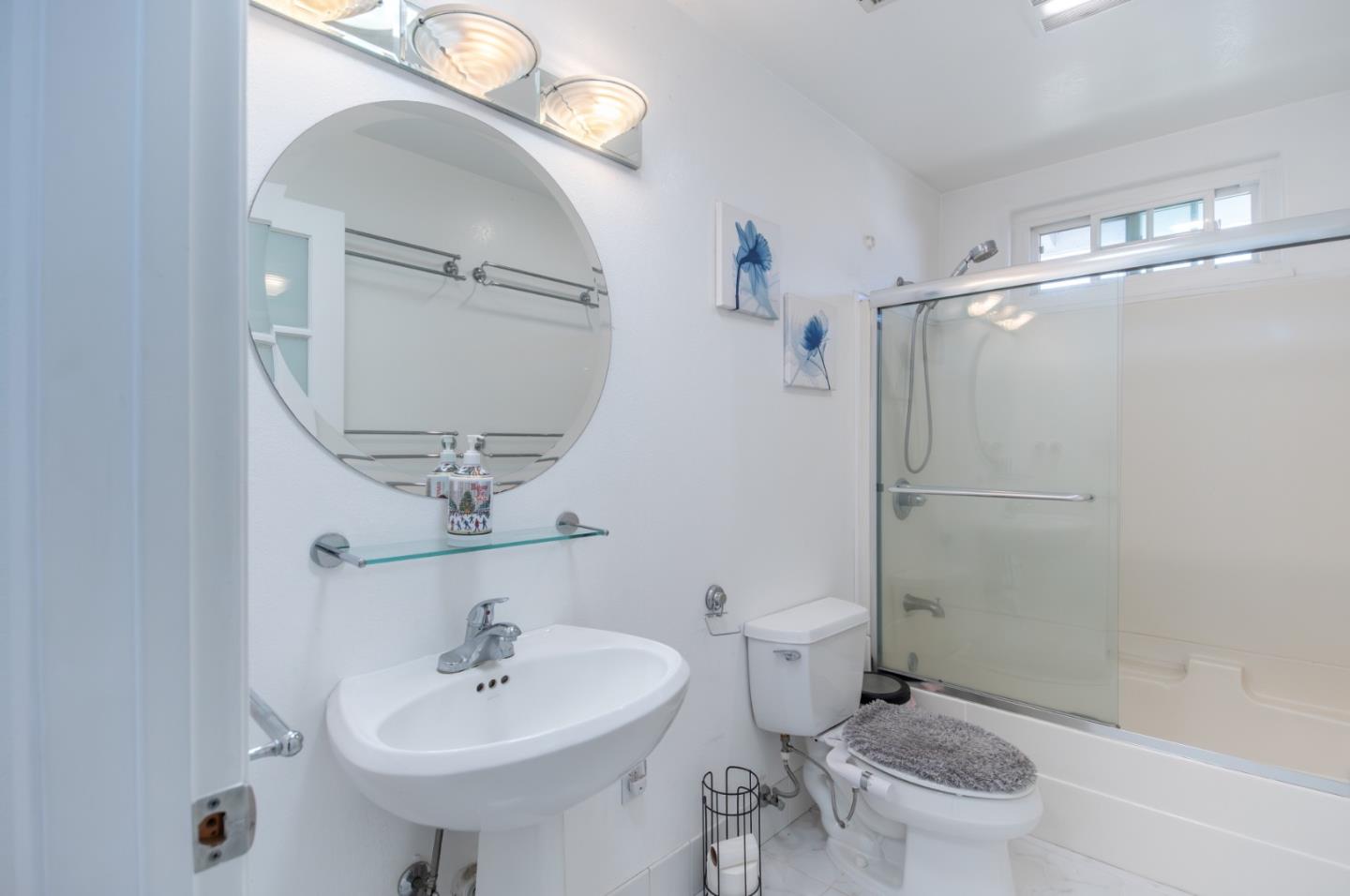 Detail Gallery Image 30 of 57 For 985 Summerfield, San Jose,  CA 95121 - 4 Beds | 2/1 Baths