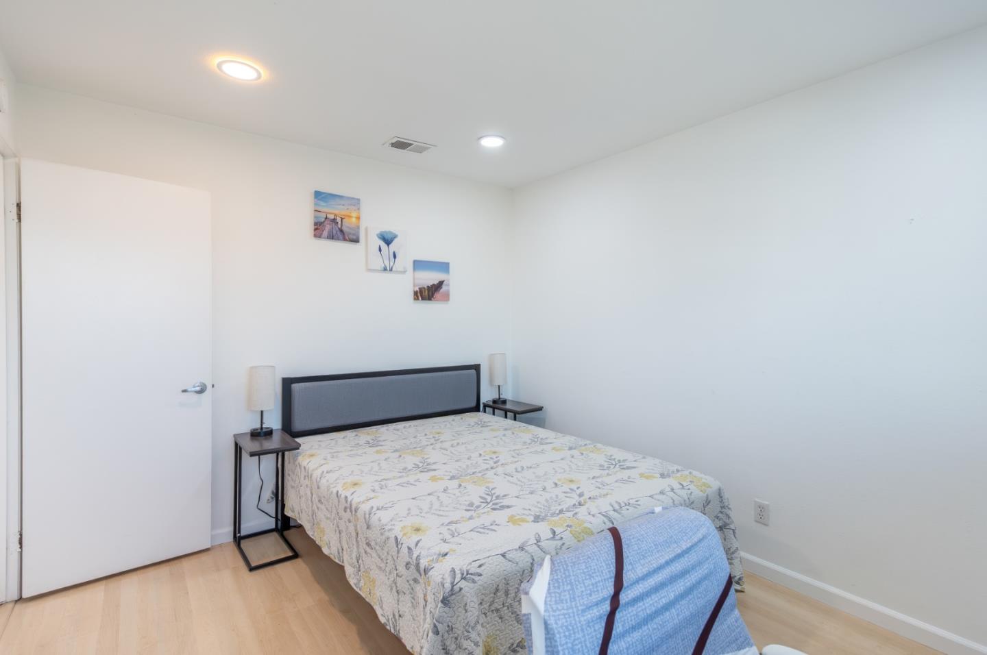 Detail Gallery Image 36 of 57 For 985 Summerfield, San Jose,  CA 95121 - 4 Beds | 2/1 Baths