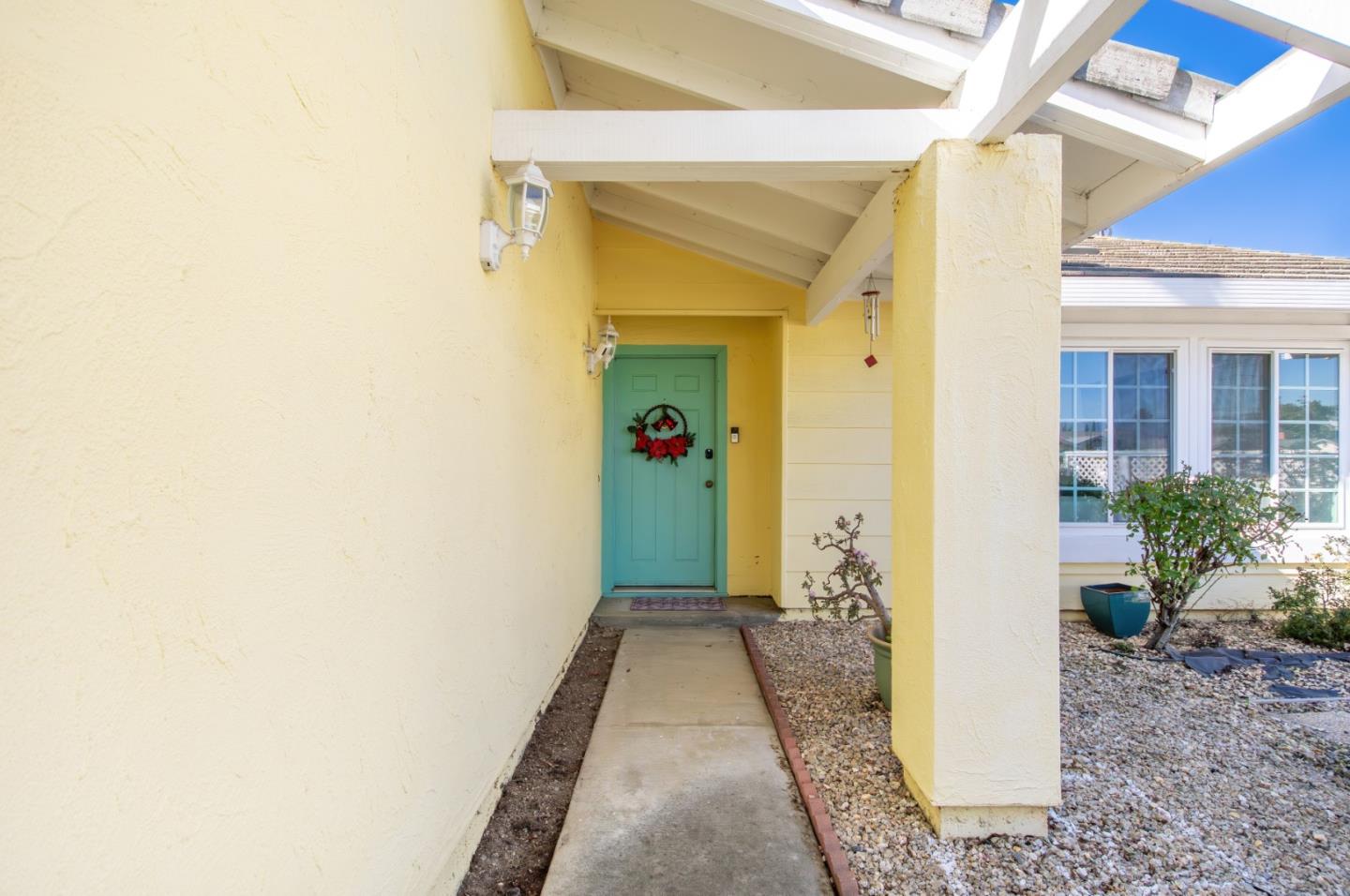 Detail Gallery Image 44 of 57 For 985 Summerfield, San Jose,  CA 95121 - 4 Beds | 2/1 Baths