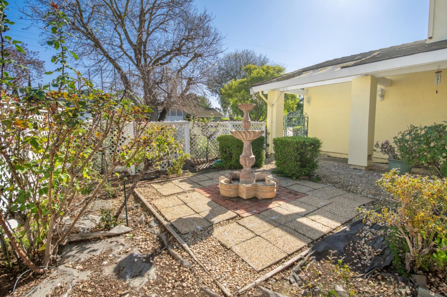 Detail Gallery Image 45 of 57 For 985 Summerfield, San Jose,  CA 95121 - 4 Beds | 2/1 Baths