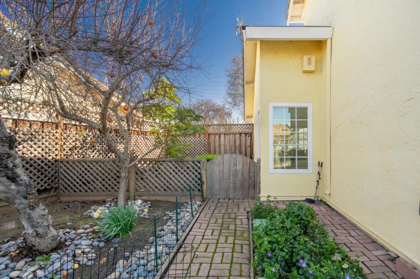 Detail Gallery Image 57 of 57 For 985 Summerfield, San Jose,  CA 95121 - 4 Beds | 2/1 Baths