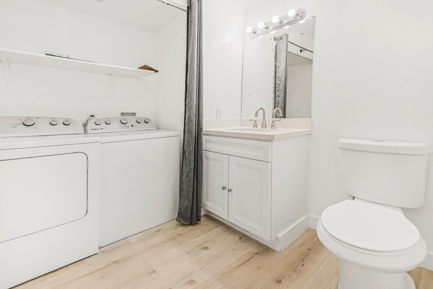 Detail Gallery Image 13 of 24 For 1447 Manzana Way, San Diego,  CA 92139 - 4 Beds | 2/1 Baths