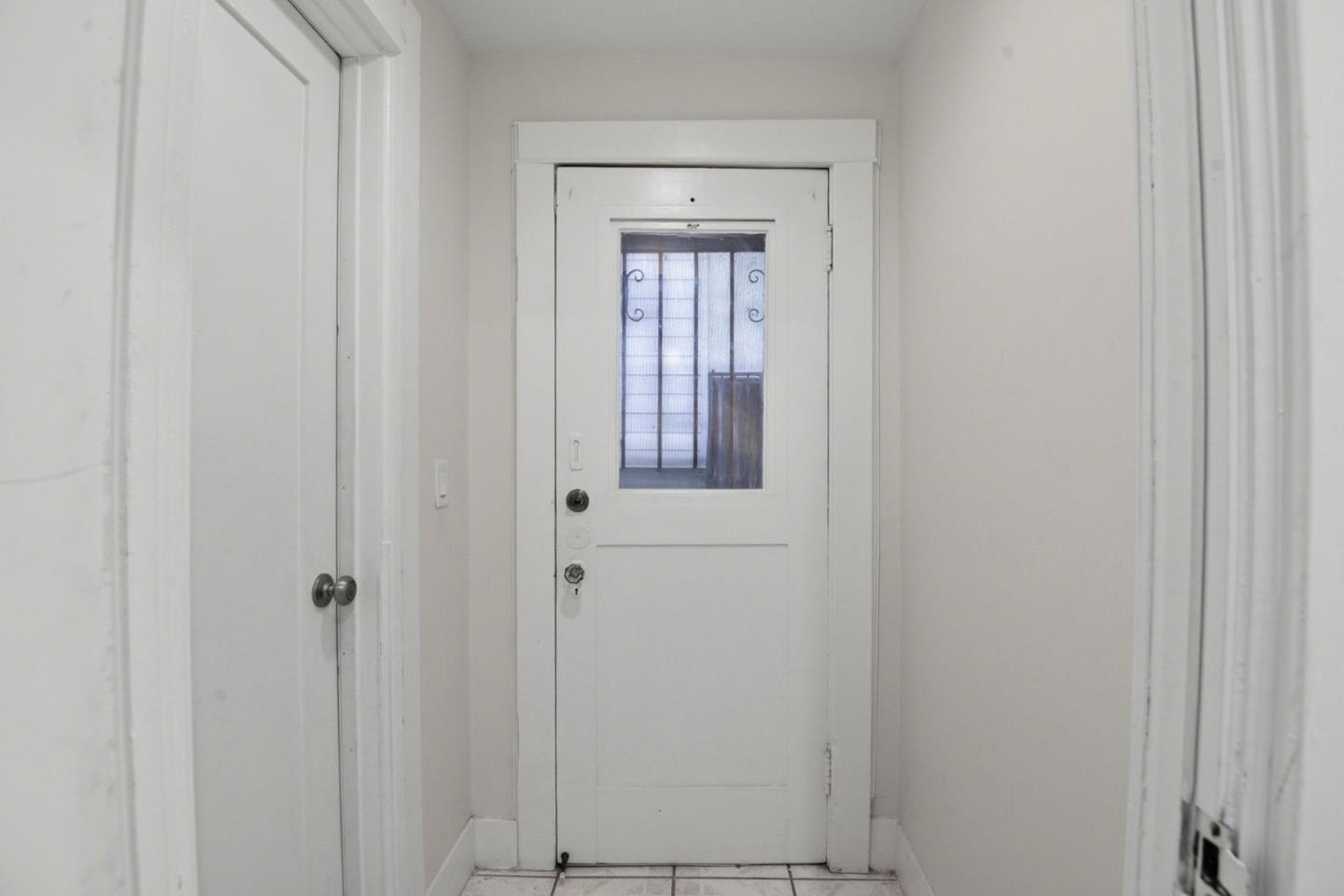 Detail Gallery Image 17 of 23 For 1610 W 36th Pl #1,  Los Angeles,  CA 90018 - 2 Beds | 1 Baths