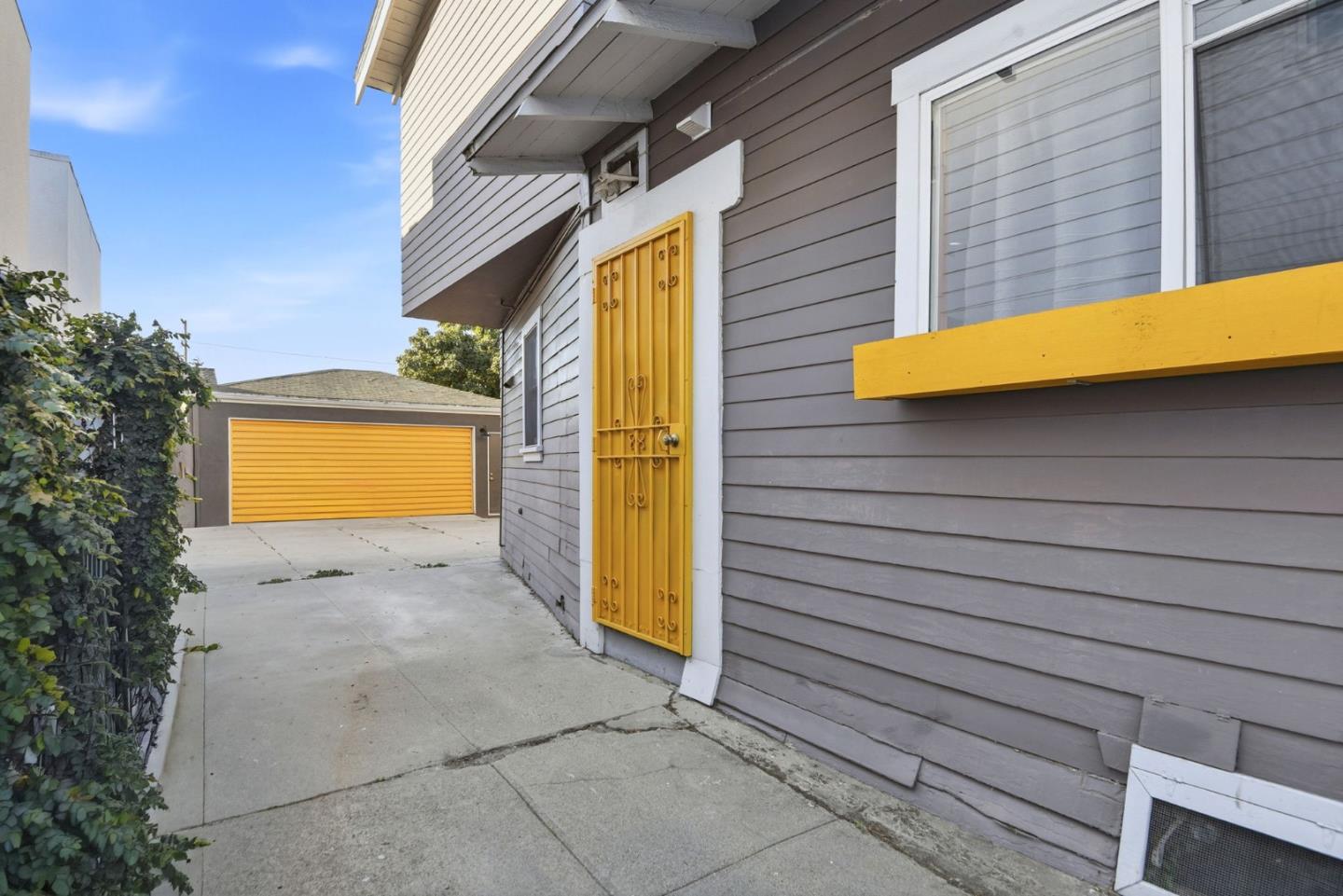 Detail Gallery Image 18 of 23 For 1610 W 36th Pl #1,  Los Angeles,  CA 90018 - 2 Beds | 1 Baths