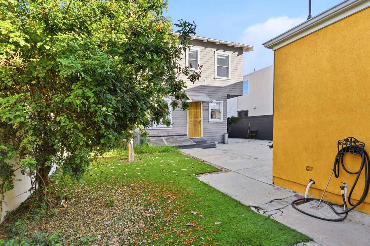 Detail Gallery Image 20 of 23 For 1610 W 36th Pl #1,  Los Angeles,  CA 90018 - 2 Beds | 1 Baths