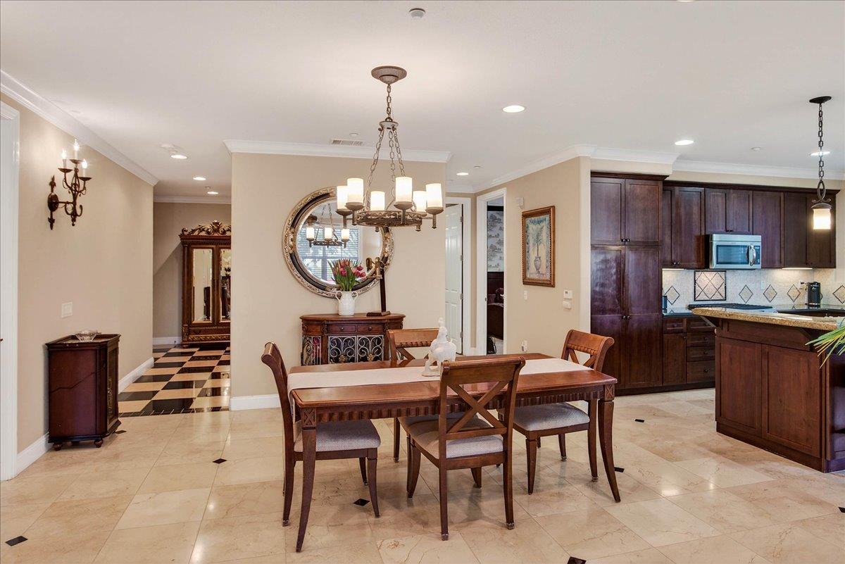 Detail Gallery Image 10 of 37 For 2881 Meridian Ave #104,  San Jose,  CA 95124 - 2 Beds | 2 Baths