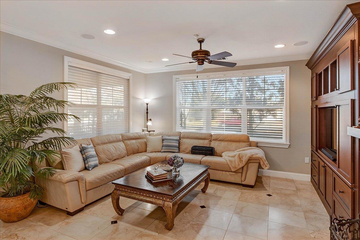 Detail Gallery Image 11 of 37 For 2881 Meridian Ave #104,  San Jose,  CA 95124 - 2 Beds | 2 Baths