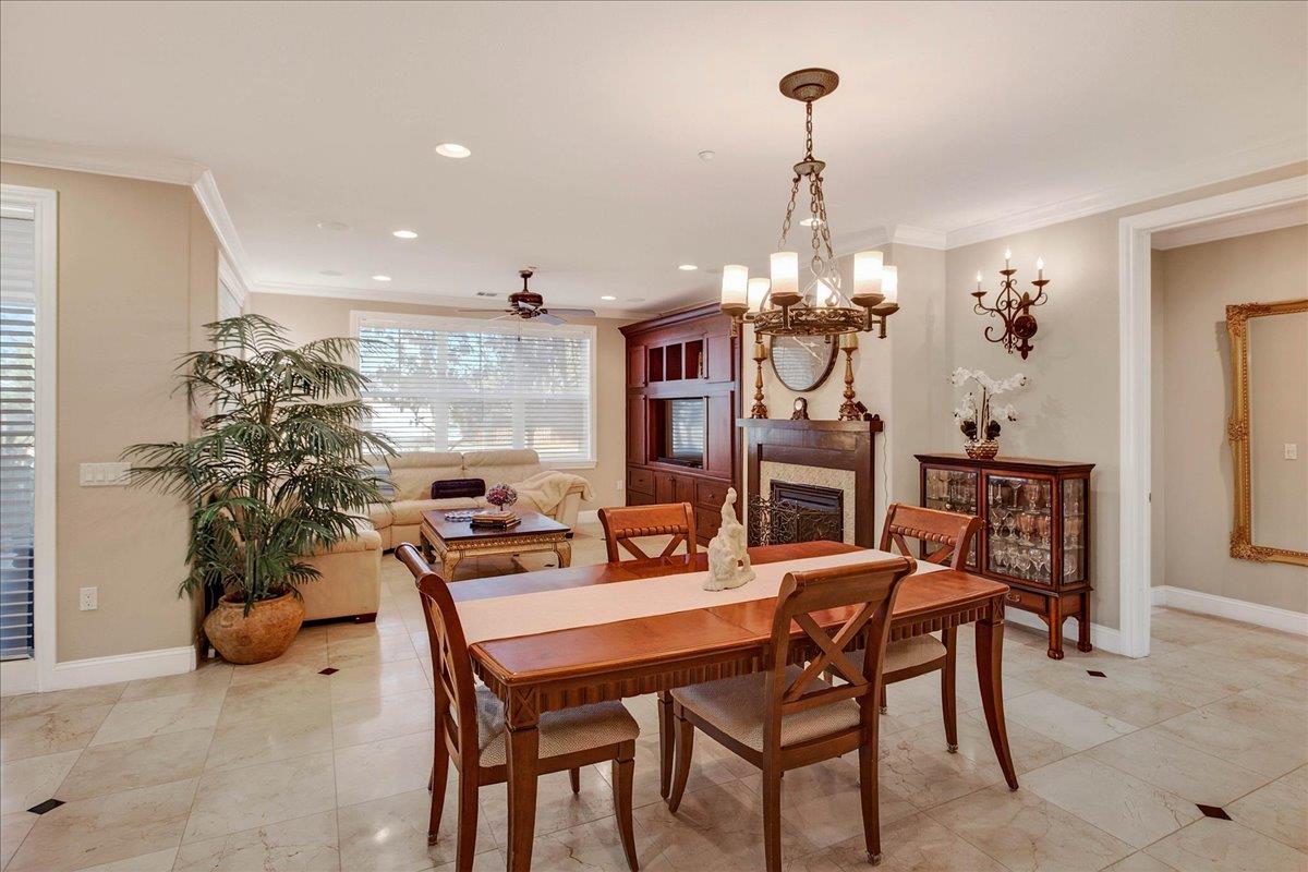 Detail Gallery Image 13 of 37 For 2881 Meridian Ave #104,  San Jose,  CA 95124 - 2 Beds | 2 Baths