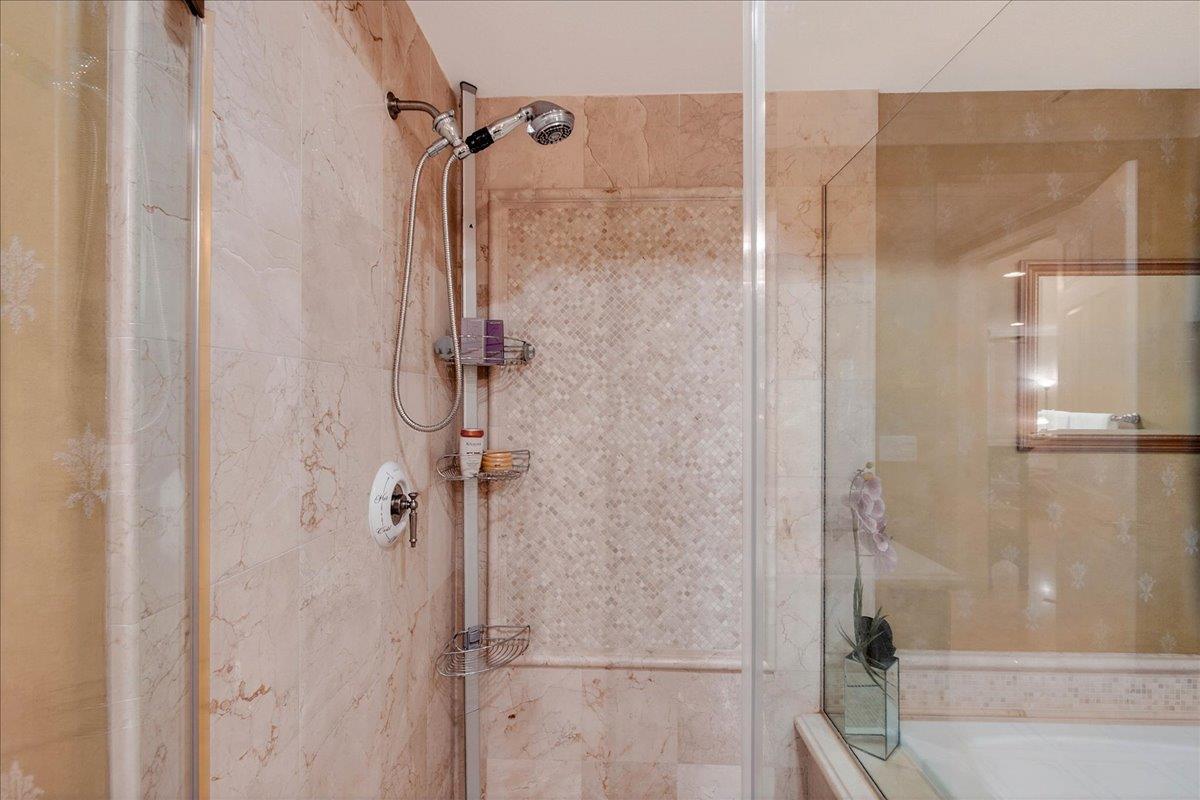 Detail Gallery Image 19 of 37 For 2881 Meridian Ave #104,  San Jose,  CA 95124 - 2 Beds | 2 Baths