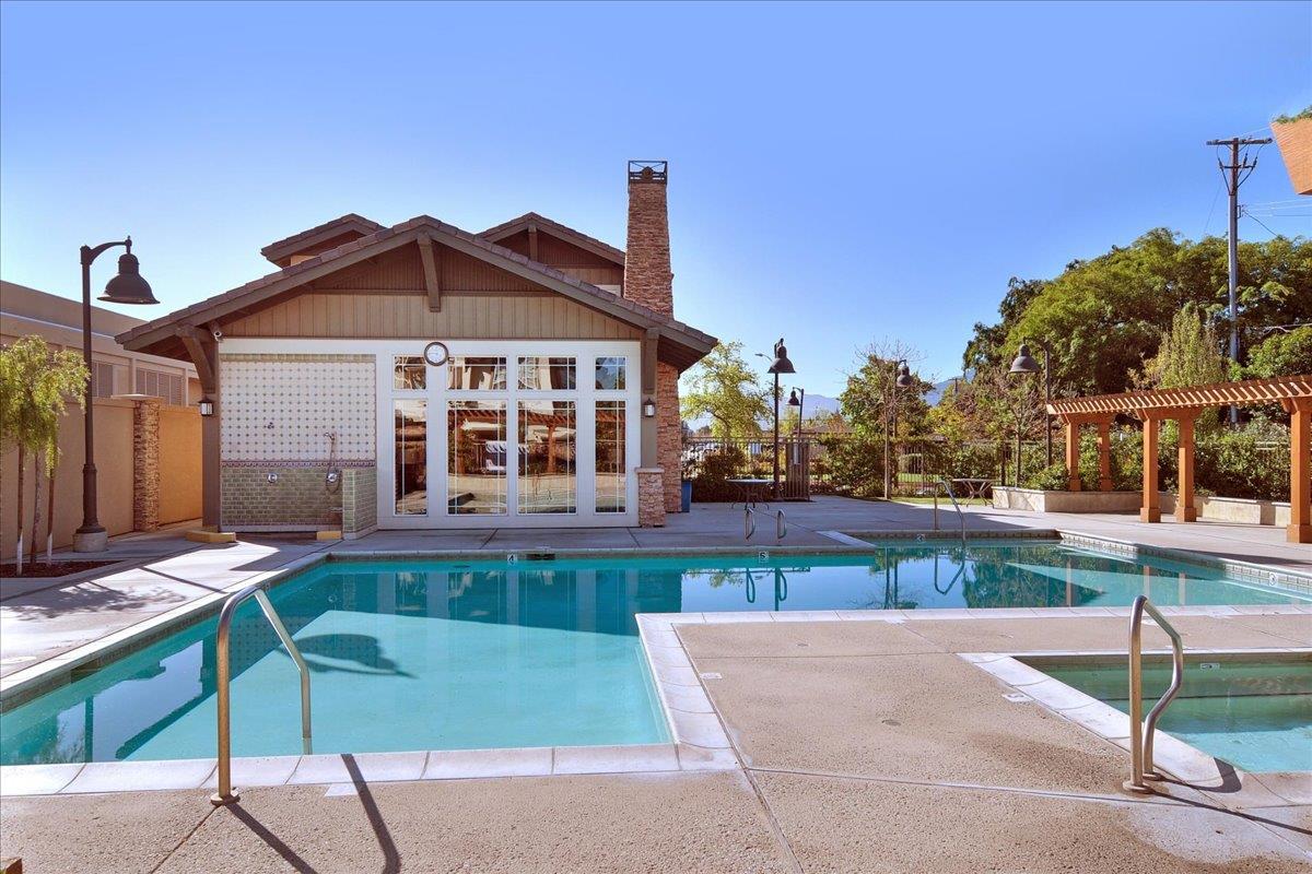 Detail Gallery Image 31 of 37 For 2881 Meridian Ave #104,  San Jose,  CA 95124 - 2 Beds | 2 Baths