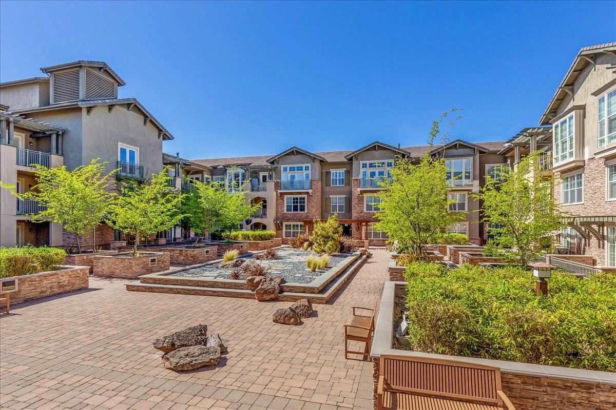 Detail Gallery Image 37 of 37 For 2881 Meridian Ave #104,  San Jose,  CA 95124 - 2 Beds | 2 Baths