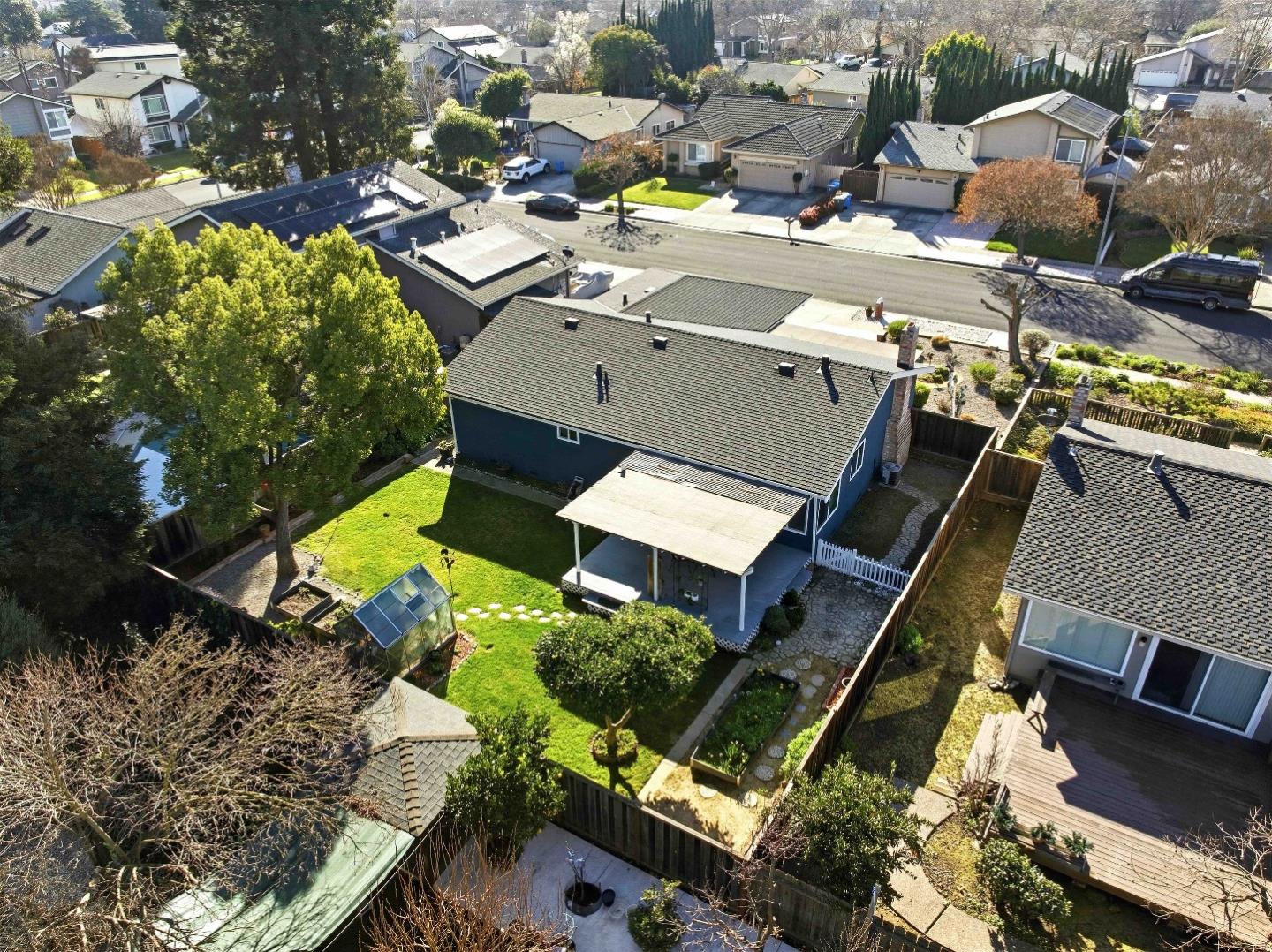 Detail Gallery Image 27 of 30 For 925 Blake Ct, Gilroy,  CA 95020 - 3 Beds | 2 Baths