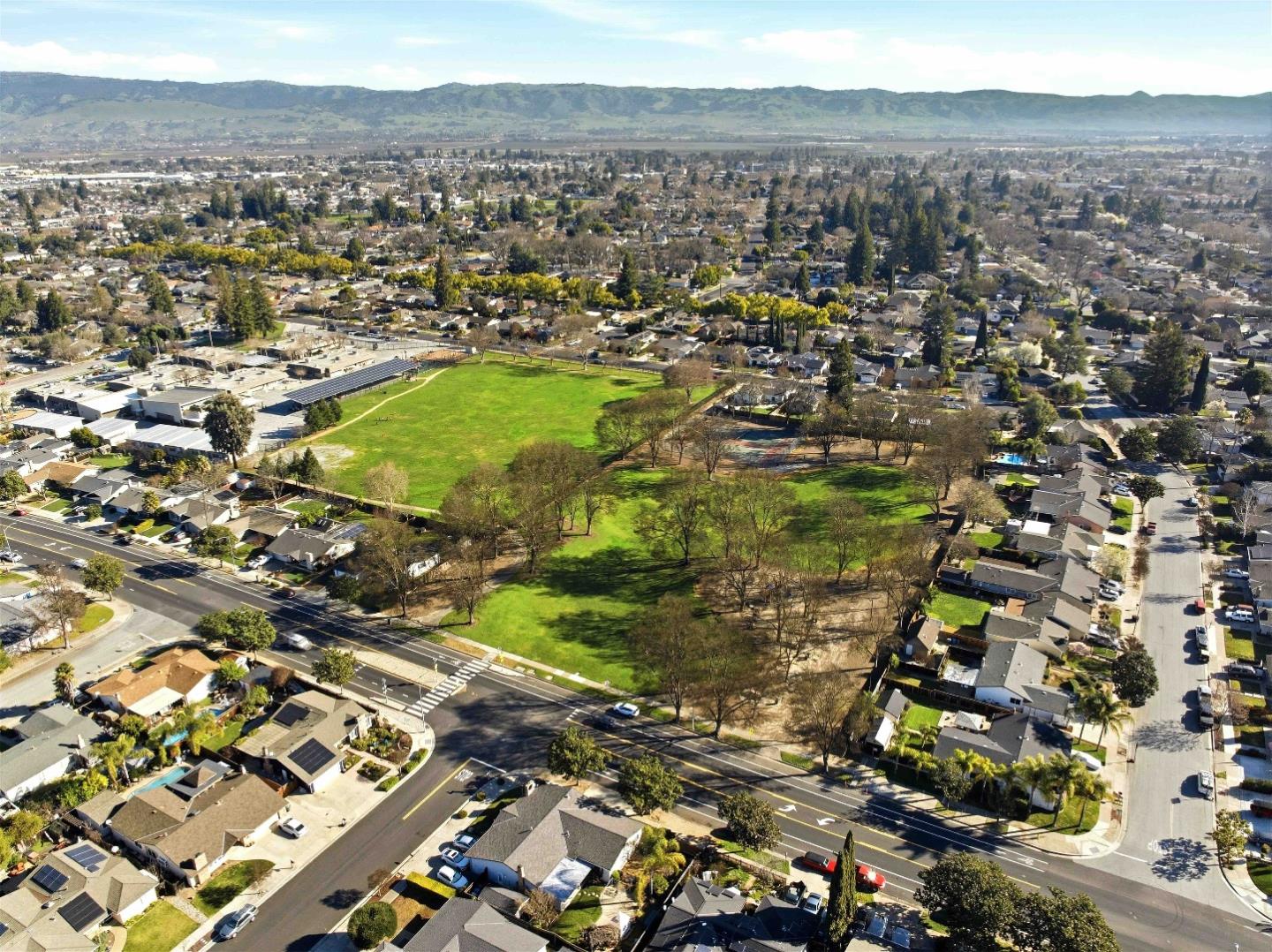 Detail Gallery Image 29 of 30 For 925 Blake Ct, Gilroy,  CA 95020 - 3 Beds | 2 Baths
