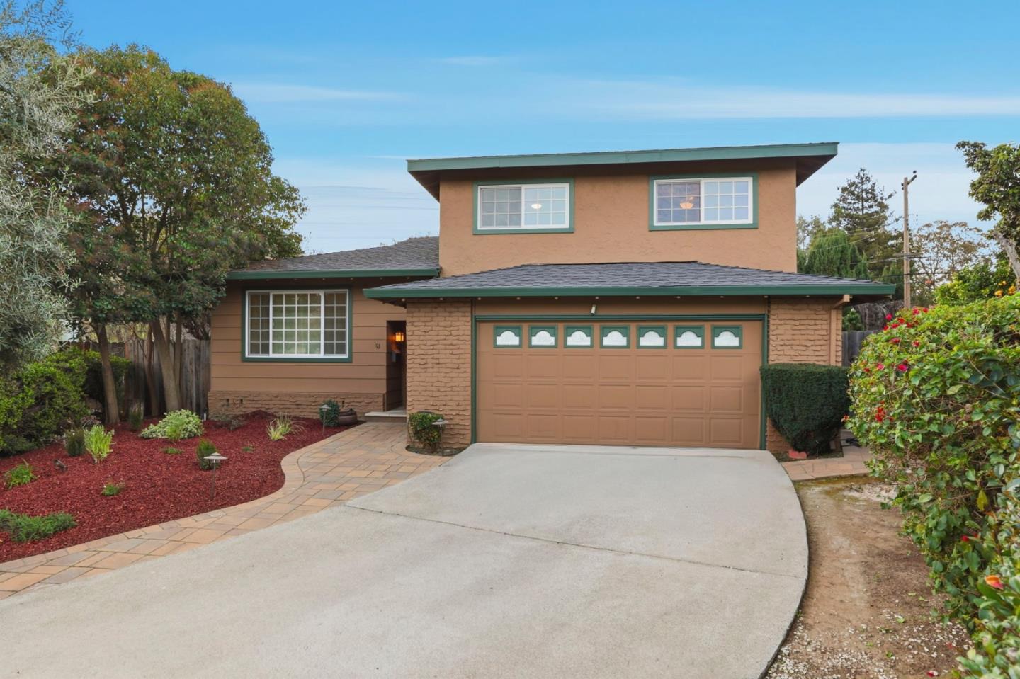 Detail Gallery Image 3 of 41 For 91 Cappy Ct, San Jose,  CA 95111 - 3 Beds | 2/1 Baths