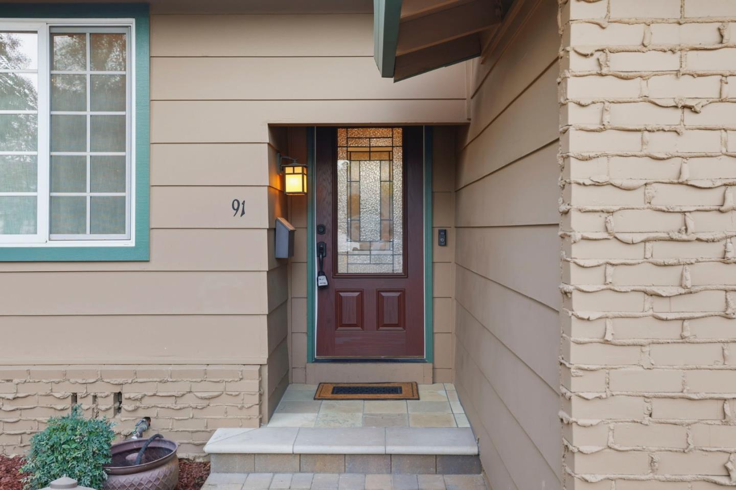 Detail Gallery Image 4 of 41 For 91 Cappy Ct, San Jose,  CA 95111 - 3 Beds | 2/1 Baths