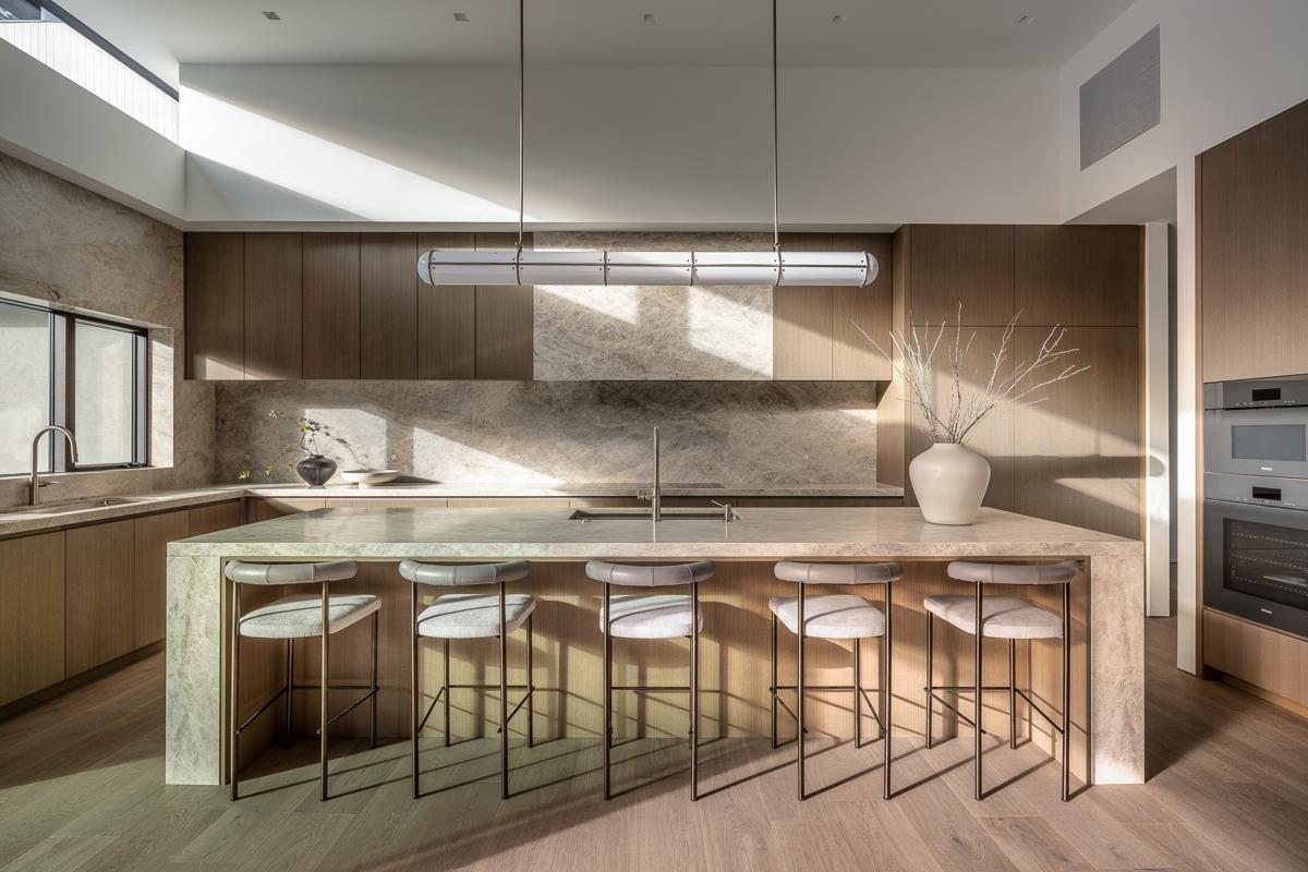 Detail Gallery Image 14 of 62 For 100 New Place Rd, Hillsborough,  CA 94010 - 9 Beds | 9/1 Baths