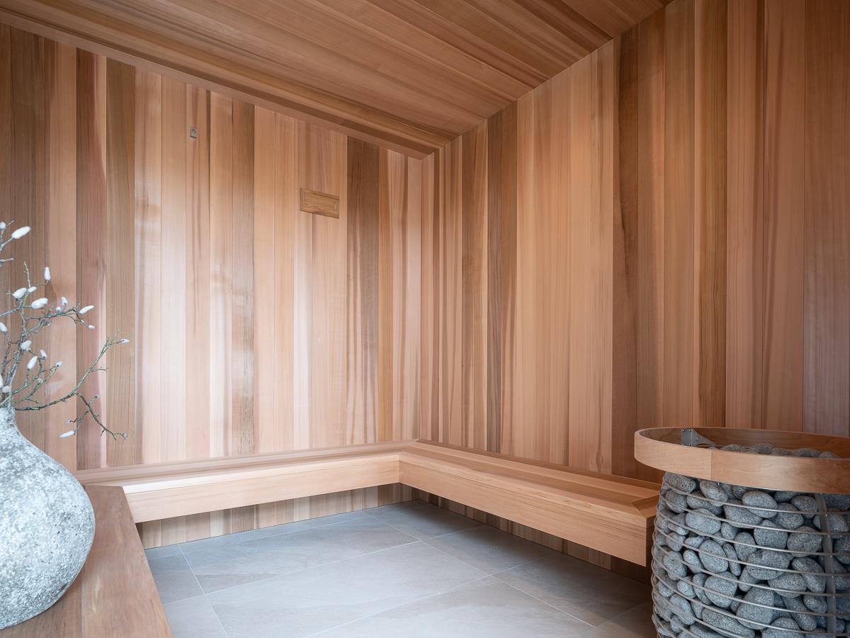 Detail Gallery Image 6 of 62 For 100 New Place Rd, Hillsborough,  CA 94010 - 9 Beds | 9/1 Baths