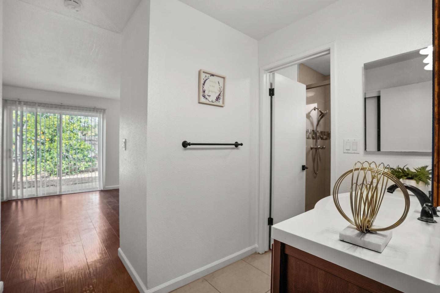 Detail Gallery Image 18 of 38 For 2320 Lido Circle, Stockton,  CA 95207 - 3 Beds | 2 Baths