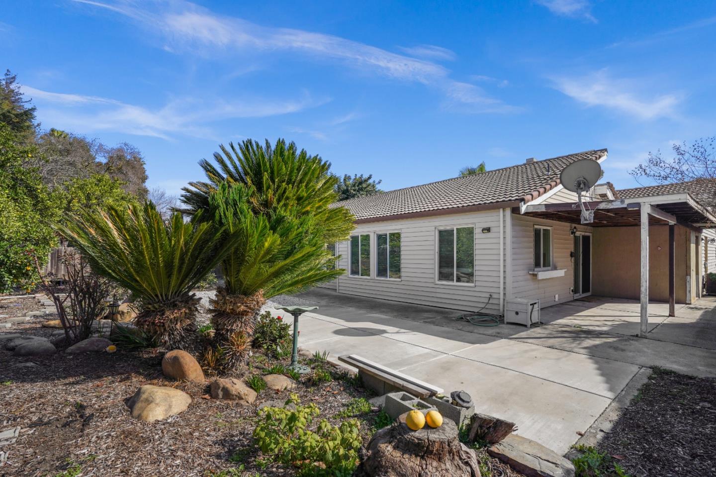 Detail Gallery Image 27 of 38 For 2320 Lido Circle, Stockton,  CA 95207 - 3 Beds | 2 Baths