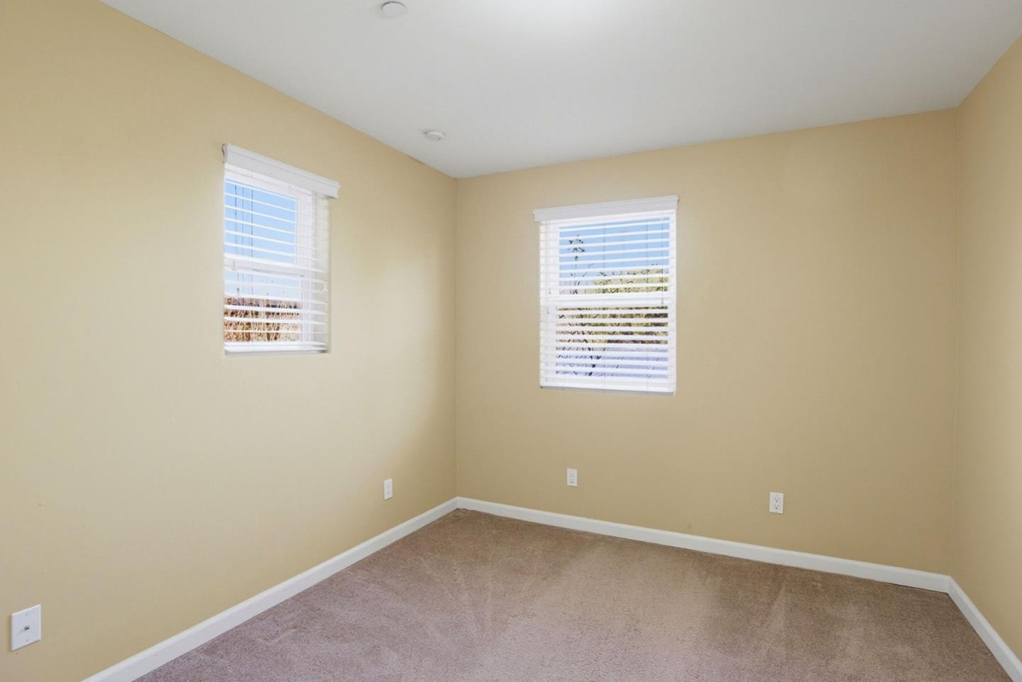 Detail Gallery Image 31 of 54 For 659 Upton St, Redwood City,  CA 94061 - 4 Beds | 4/1 Baths