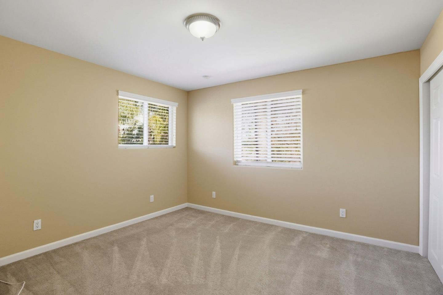 Detail Gallery Image 33 of 54 For 659 Upton St, Redwood City,  CA 94061 - 4 Beds | 4/1 Baths